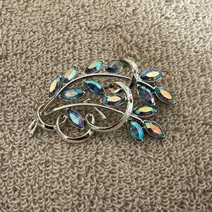 Coro Gorgeous Vintage Blue Aurora Borealis Rhinestone Floral Spray Brooch